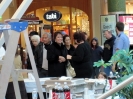 Menorah Lighting at Devonshire Mall 2009_19
