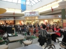 Chanuka at Devonshire Mall 2010_6