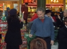 Chanuka at Devonshire Mall 2010_18