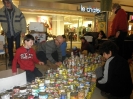 Chanuka at Devonshire Mall 2010_13